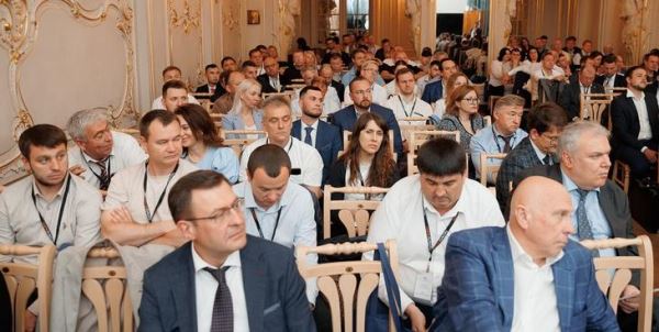 Машиностроители озвучили на конференции в Санкт-Петербурге основные вызовы для отечественного специализированного машиностроения
