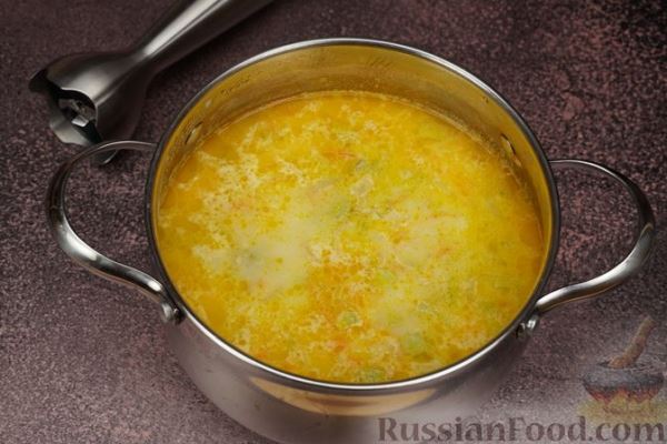 Кабачковый суп-пюре с плавленым сыром